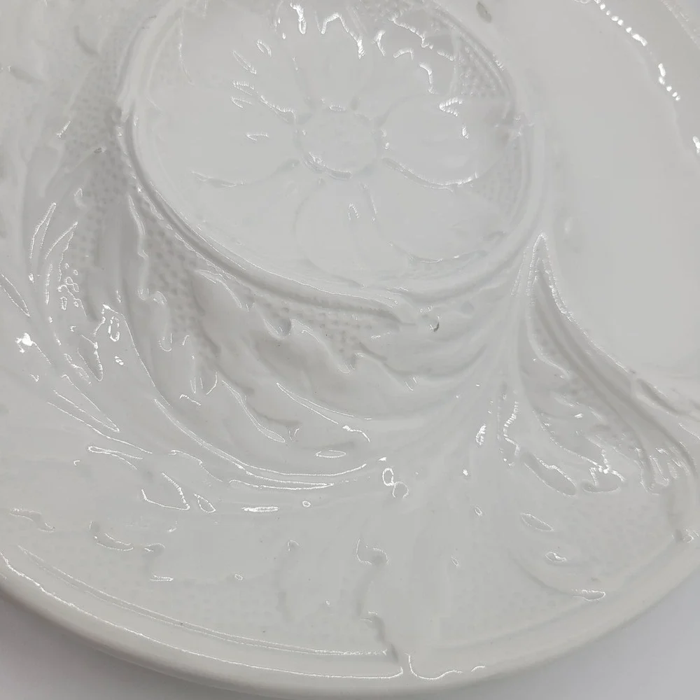 Vintage P.V. France White Majolica Artichoke Plate Floral Embossed Relief 9